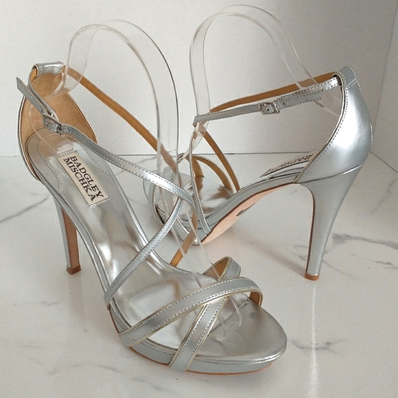 Badgley Mischka Fierce Ankle Strap Silver/Gold Heeled Sandals - 8.5 - Picture 2 of 16
